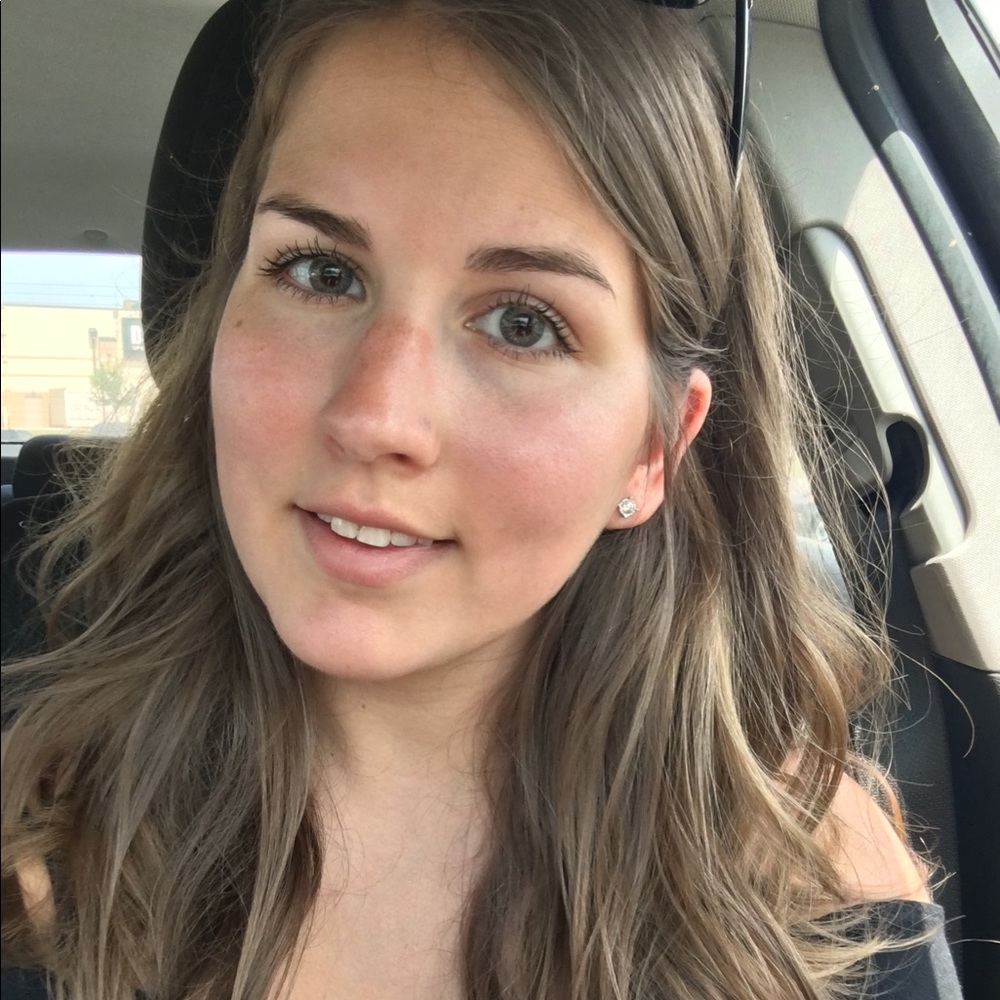 Meet your Posher, Kara